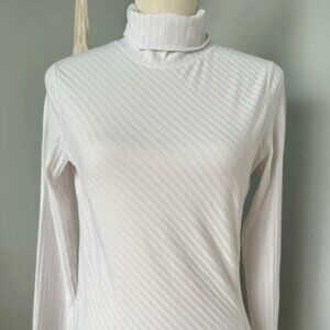 Athleta Essence Ribbed Turtleneck Top Bright White Gorpcore Shirt - SZ SMALL
